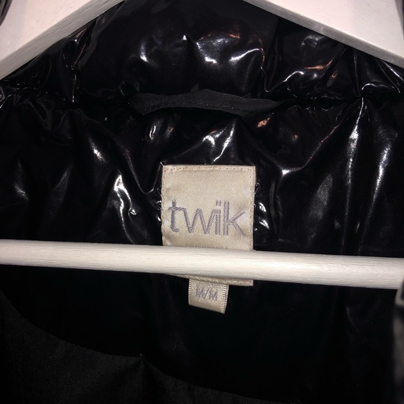 black glossy coat - from simons - Picture 2 of 2